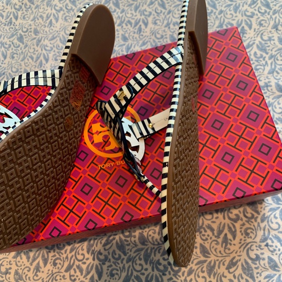 Tory Burch Striped Navy and White Sandals - Picture 4 of 4